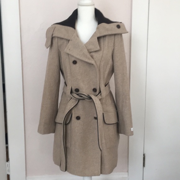 Calvin Klein Jackets & Blazers - 💚💚💚💚💚weekend only sale Calvin Klein Coat